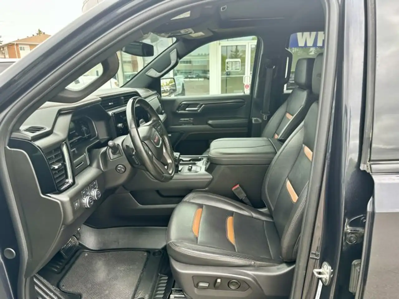 GMC Sierra 1500 снимка GMC Sierra 1500