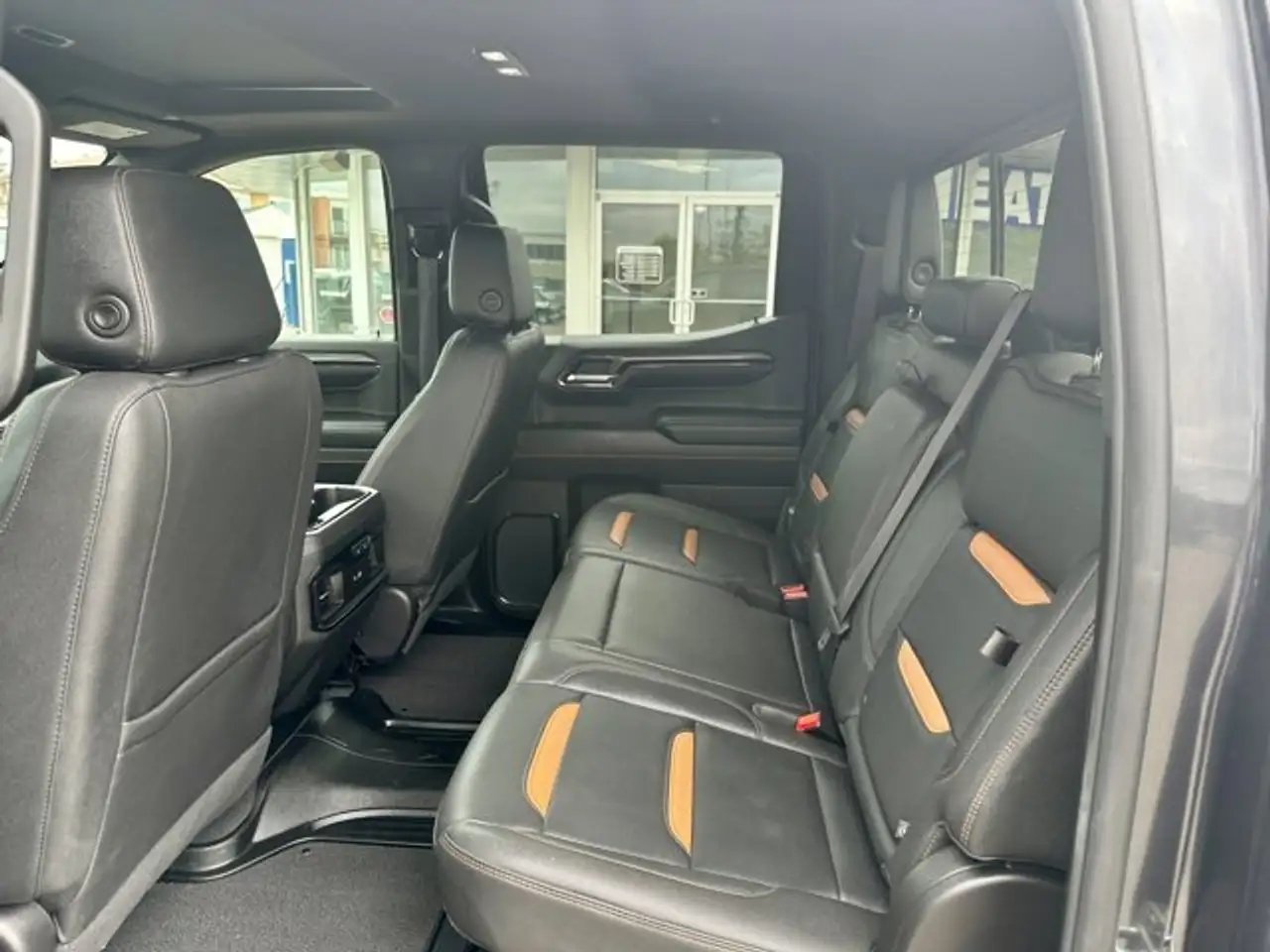 GMC Sierra 1500 снимка GMC Sierra 1500