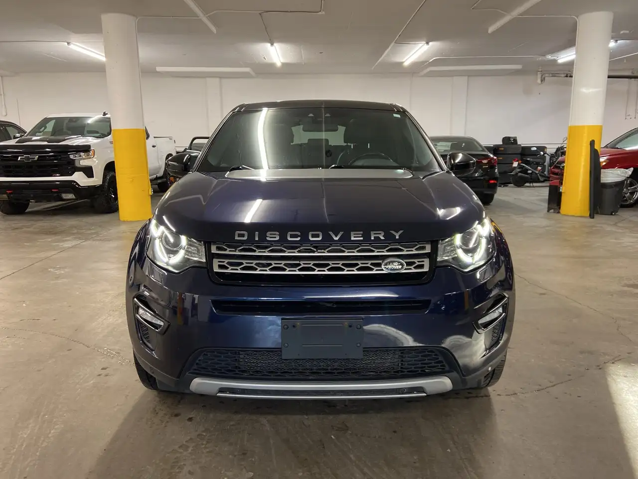 Land Rover Discovery Sport снимка Land Rover Discovery Sport