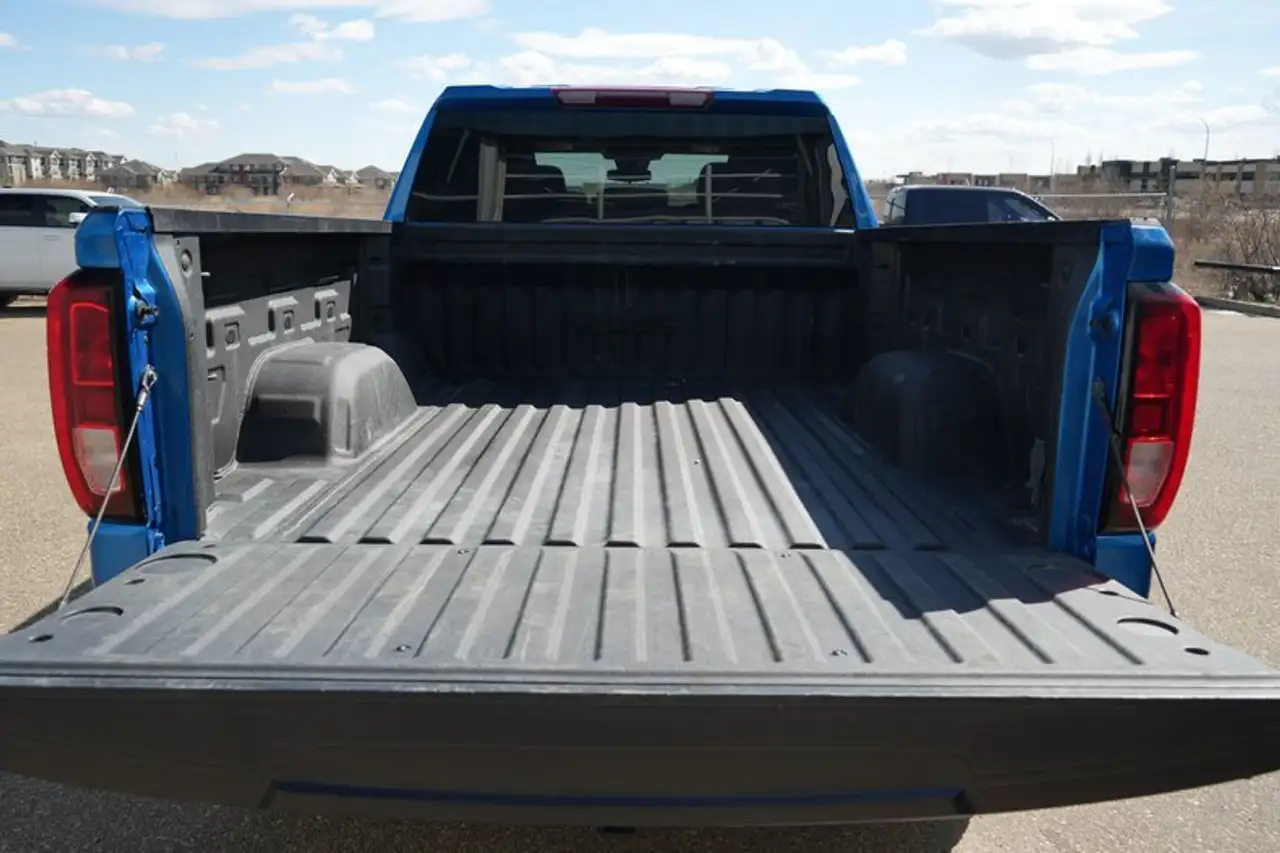 GMC Sierra 1500 photo GMC Sierra 1500
