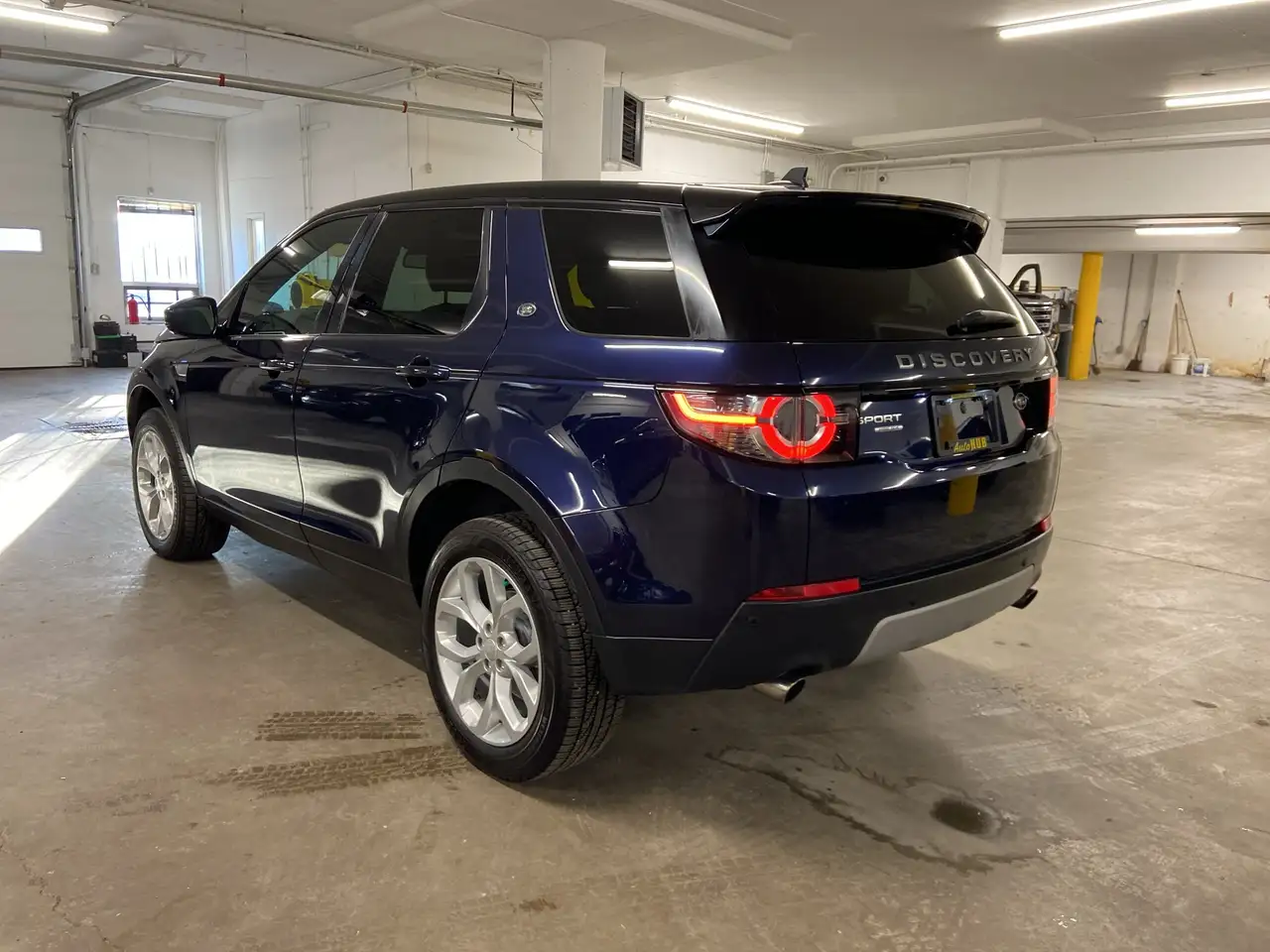 Land Rover Discovery Sport снимка Land Rover Discovery Sport