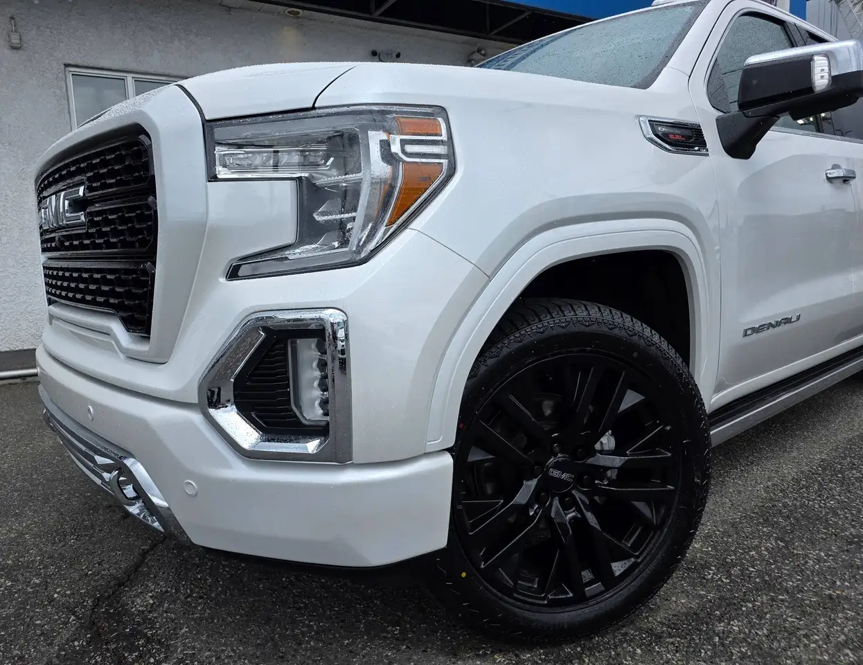 GMC Sierra 1500 снимка GMC Sierra 1500