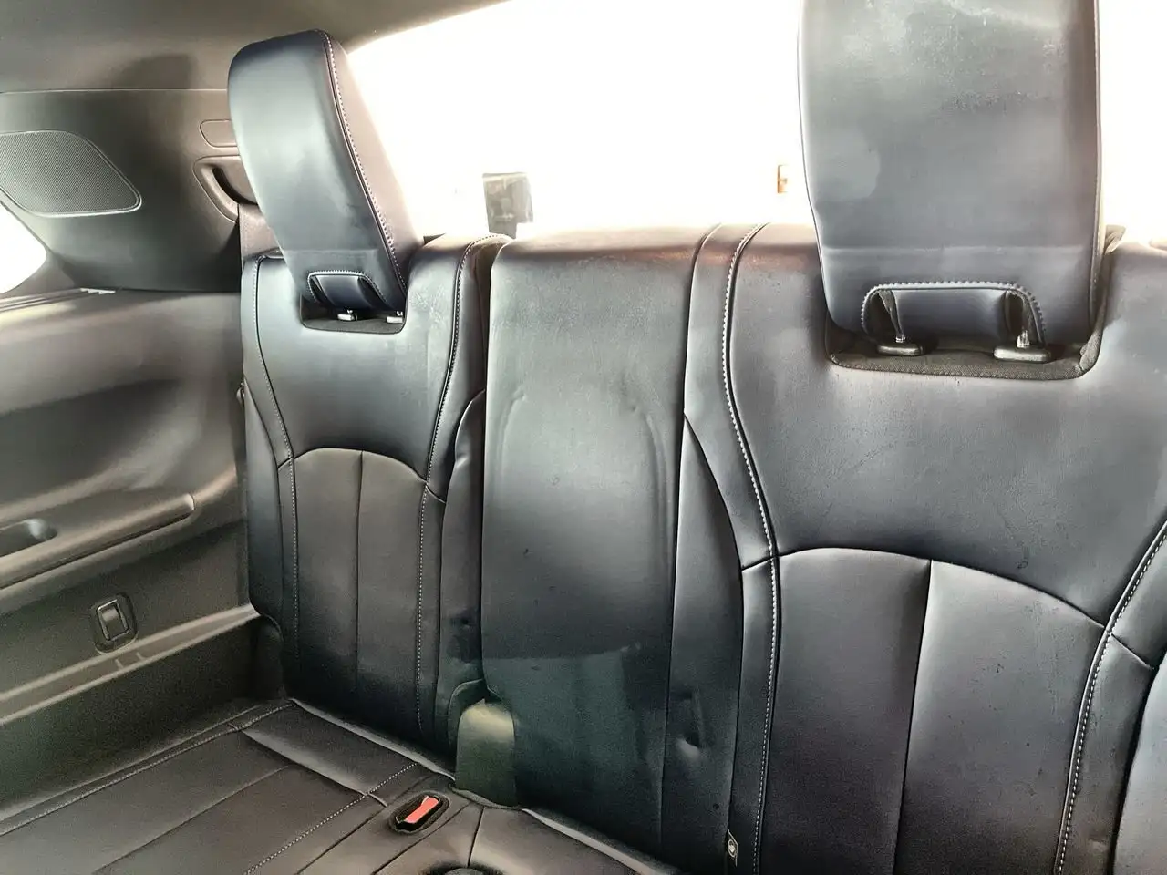 Infiniti QX60 снимка Infiniti QX60
