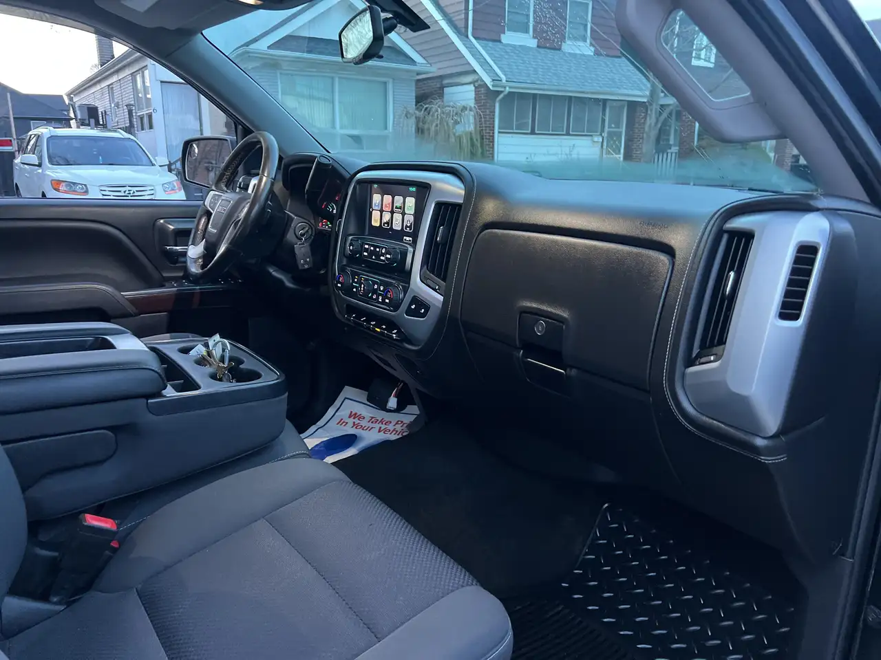 GMC Sierra 1500 снимка GMC Sierra 1500