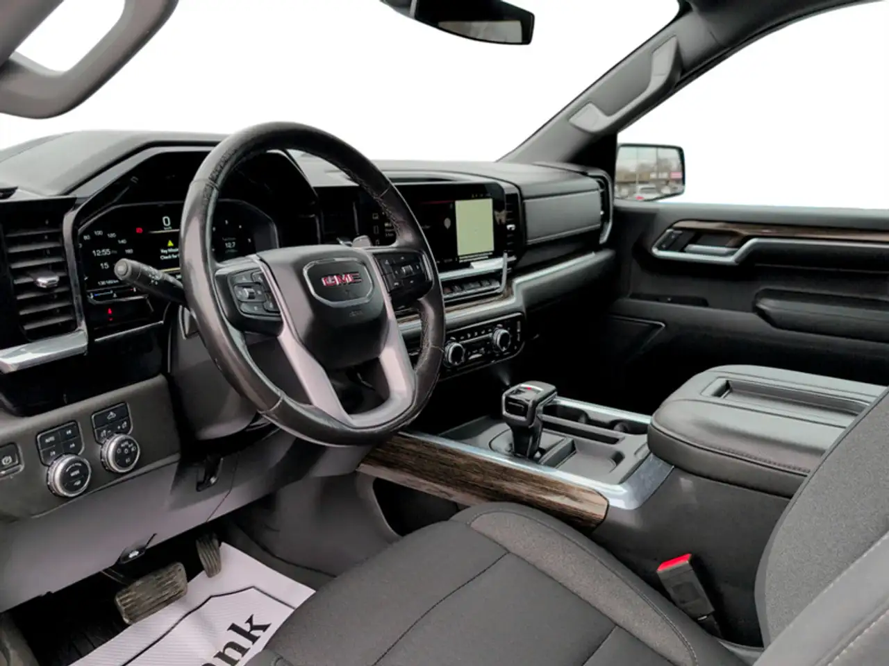 GMC Sierra 1500 снимка GMC Sierra 1500