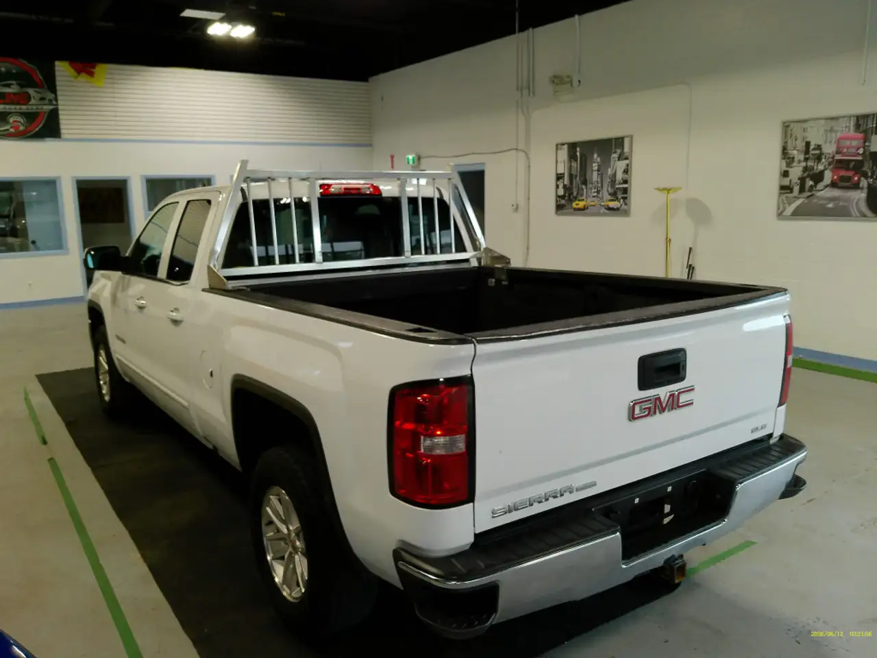 GMC Sierra 1500 снимка GMC Sierra 1500
