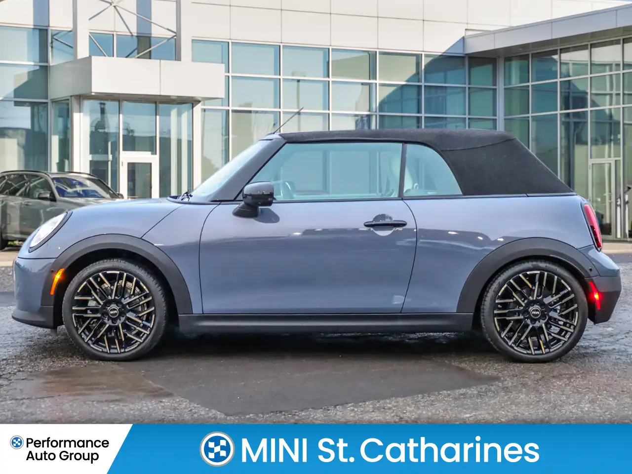 MINI Convertible photo MINI Convertible