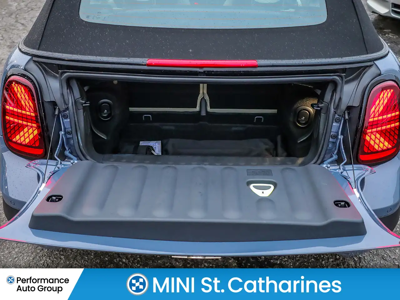 MINI Convertible photo MINI Convertible