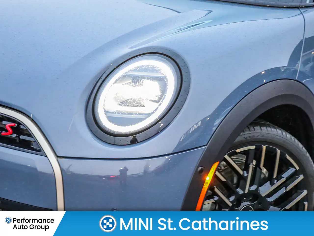 MINI Convertible photo MINI Convertible