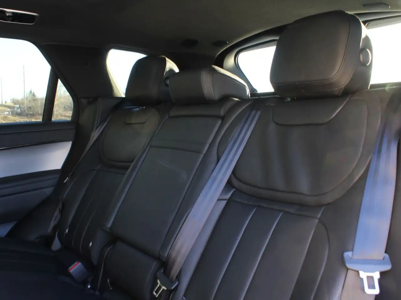 Land Rover Range Rover Sport снимка Land Rover Range Rover Sport