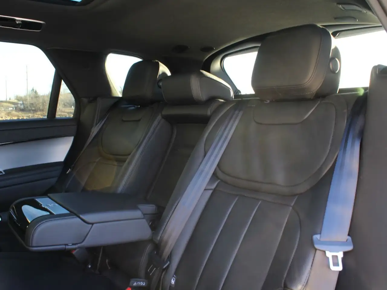 Land Rover Range Rover Sport снимка Land Rover Range Rover Sport