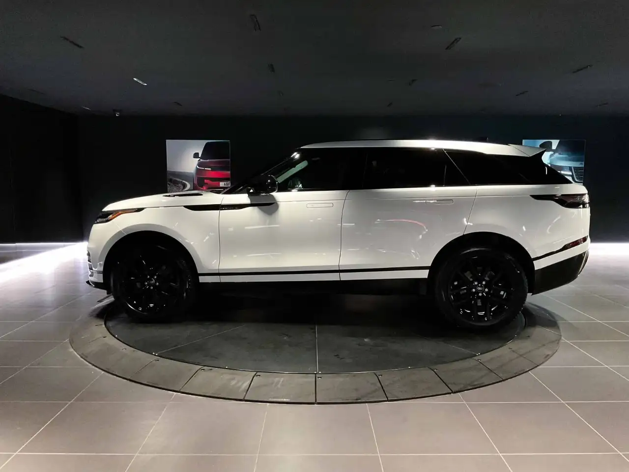 Land Rover Range Rover Velar снимка Land Rover Range Rover Velar