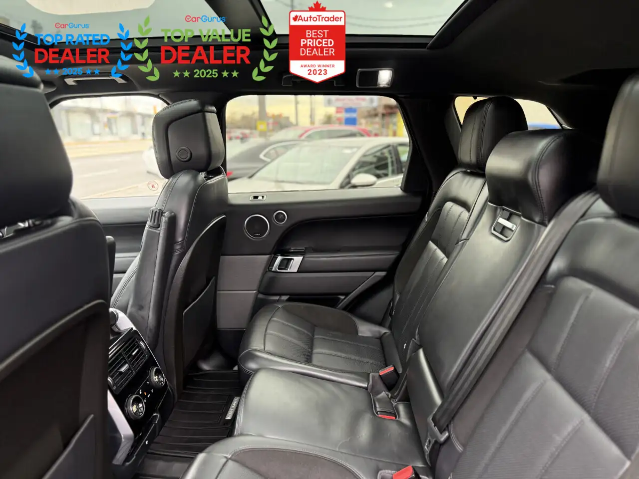 Land Rover Range Rover Sport снимка Land Rover Range Rover Sport