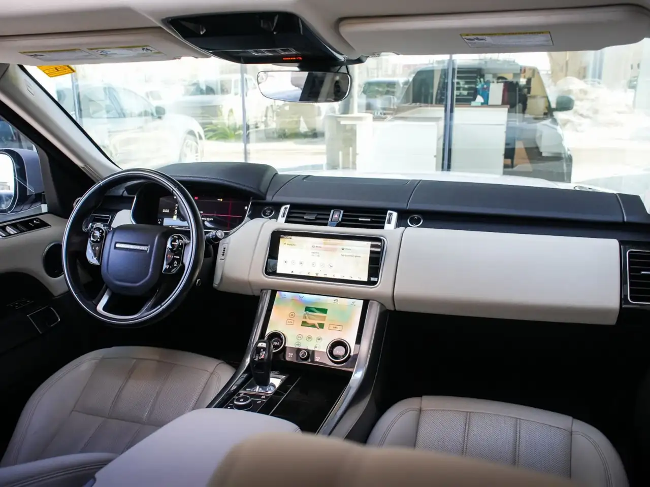 Land Rover Range Rover Sport снимка Land Rover Range Rover Sport