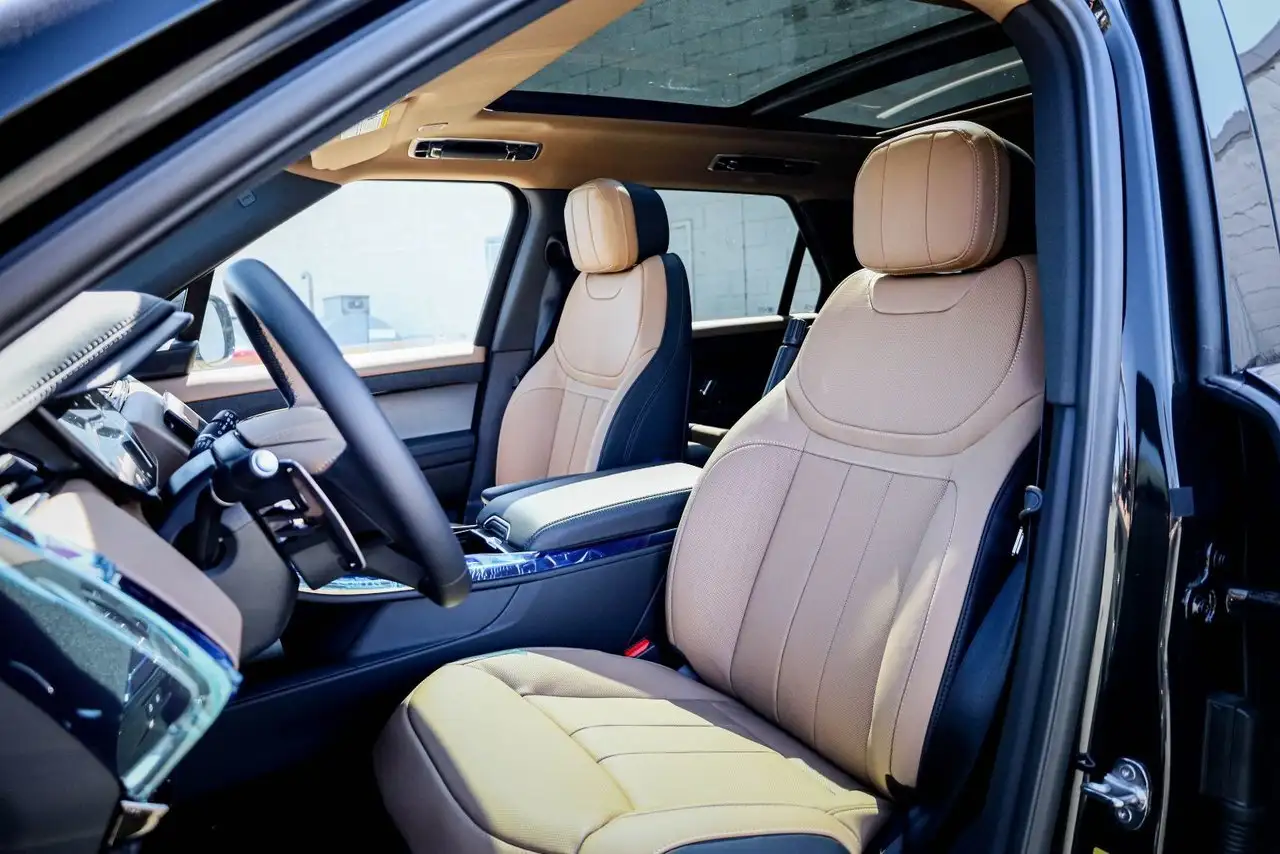 Land Rover Range Rover Sport снимка Land Rover Range Rover Sport