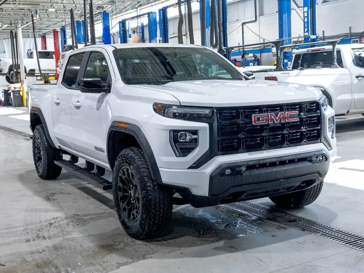GMC Canyon снимка GMC Canyon