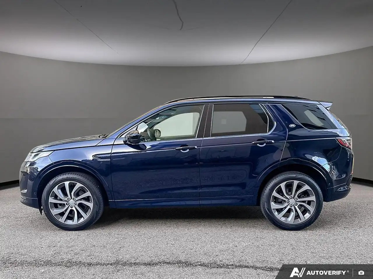 Land Rover Discovery Sport снимка Land Rover Discovery Sport
