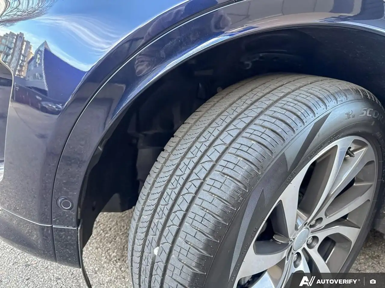 Land Rover Discovery Sport снимка Land Rover Discovery Sport