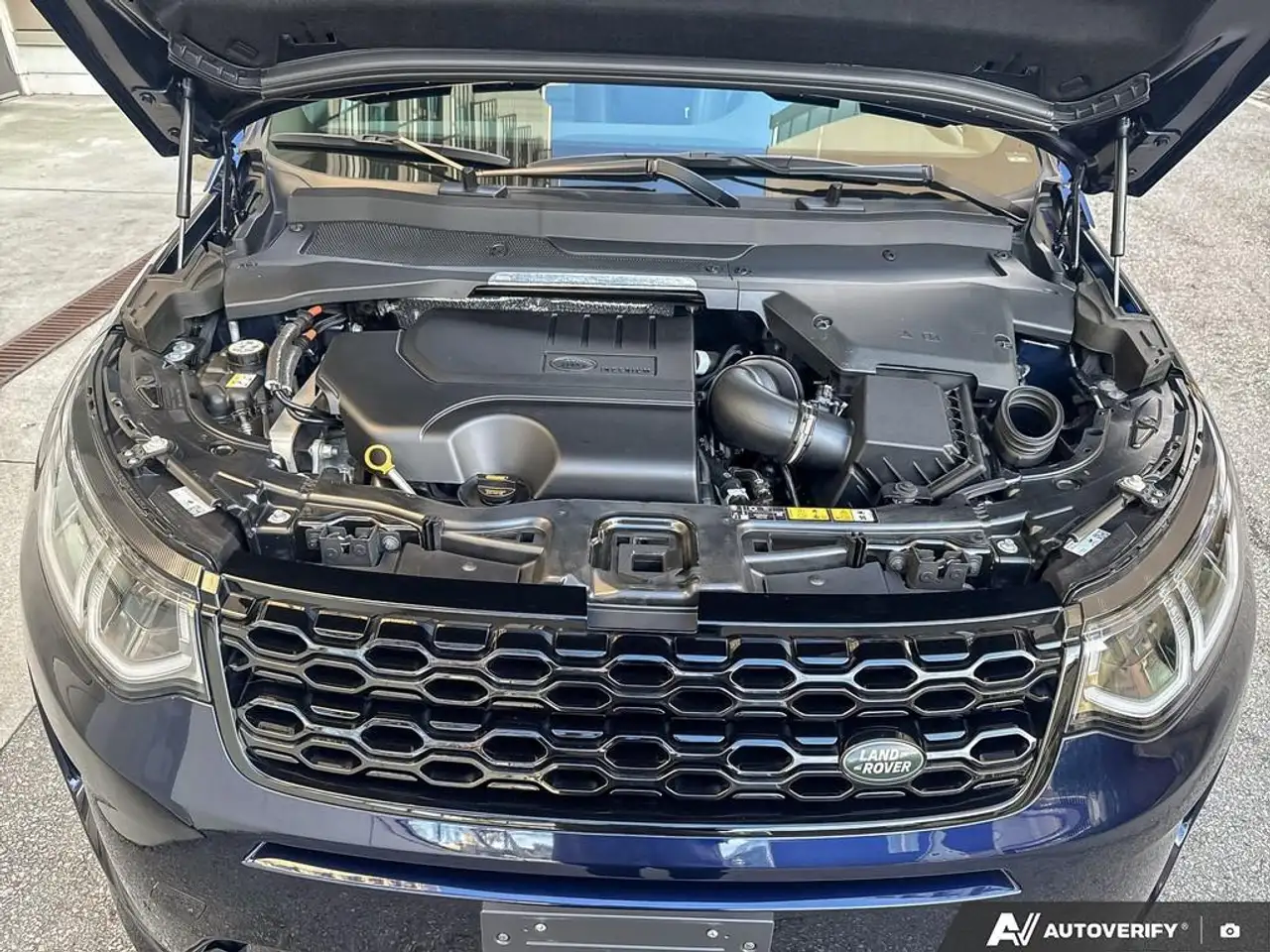 Land Rover Discovery Sport снимка Land Rover Discovery Sport