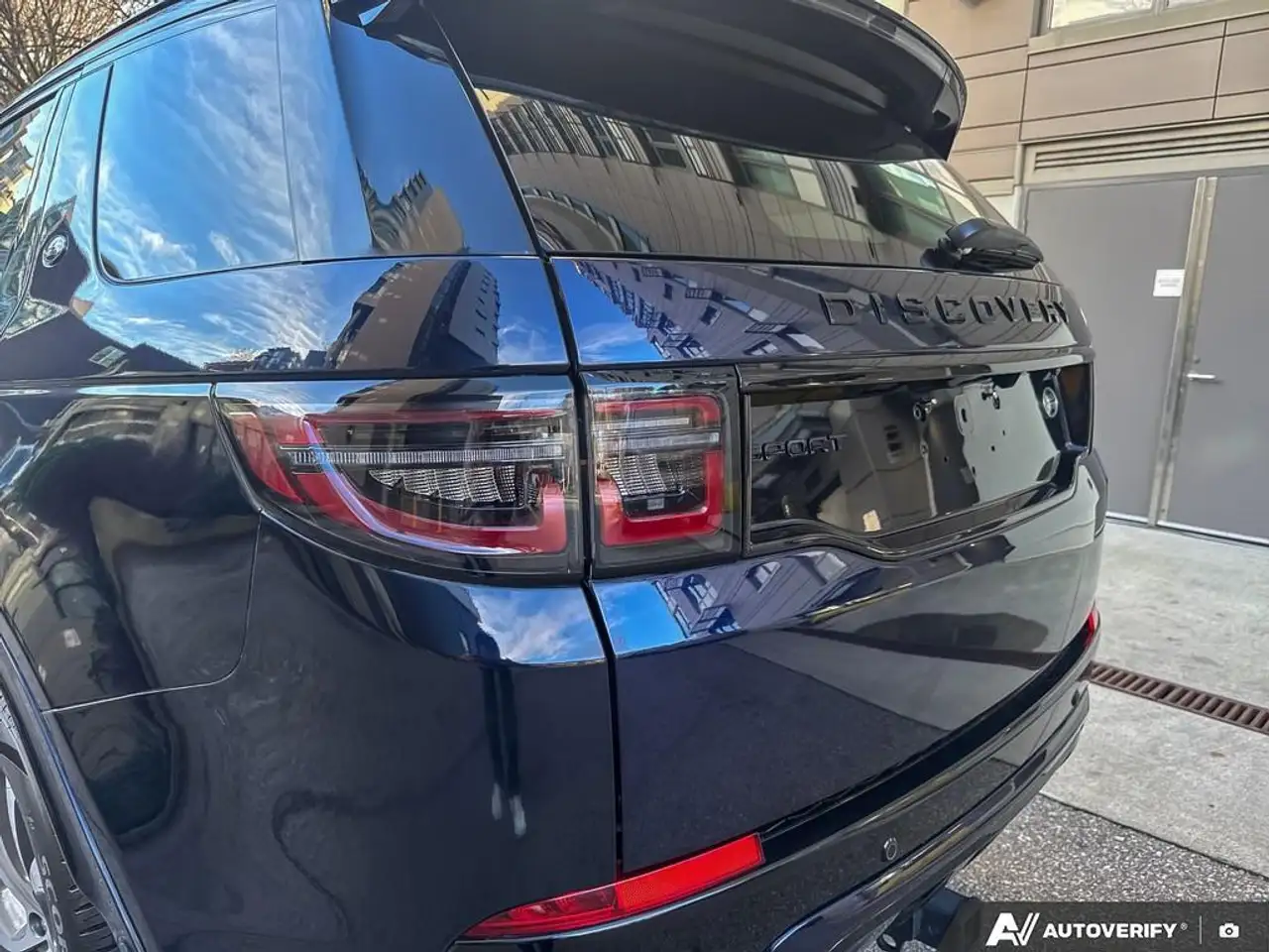 Land Rover Discovery Sport снимка Land Rover Discovery Sport