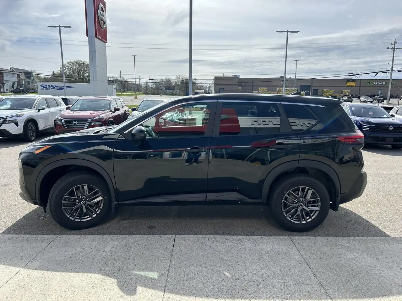 Nissan Rogue снимка Nissan Rogue