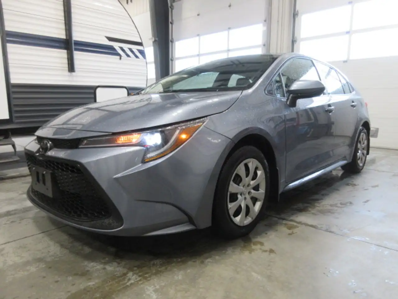Toyota Corolla снимка Toyota Corolla