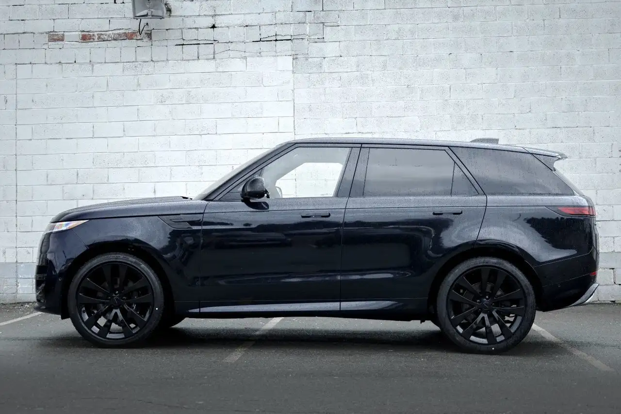 Land Rover Range Rover Sport снимка Land Rover Range Rover Sport