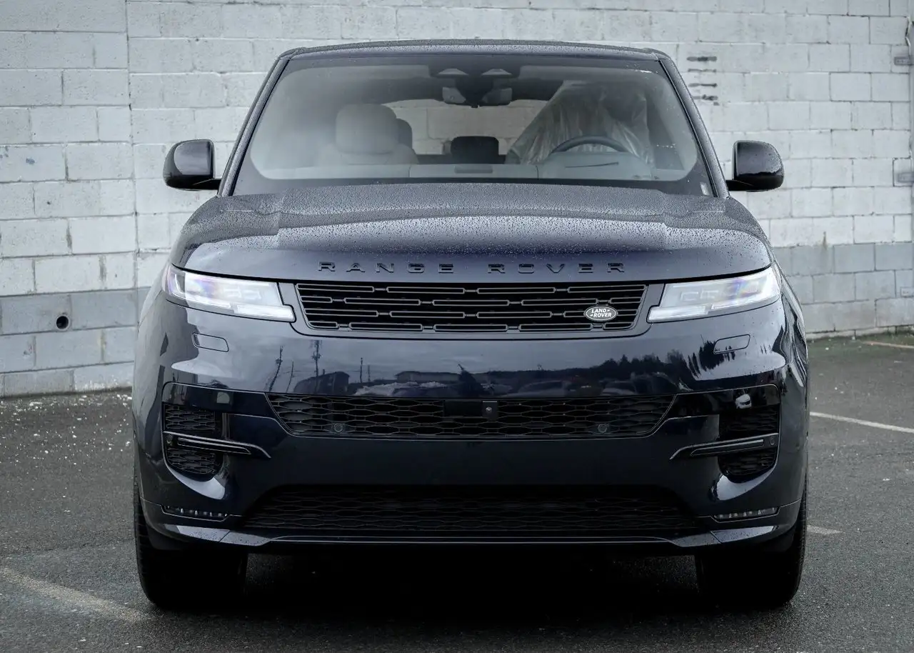 Land Rover Range Rover Sport снимка Land Rover Range Rover Sport