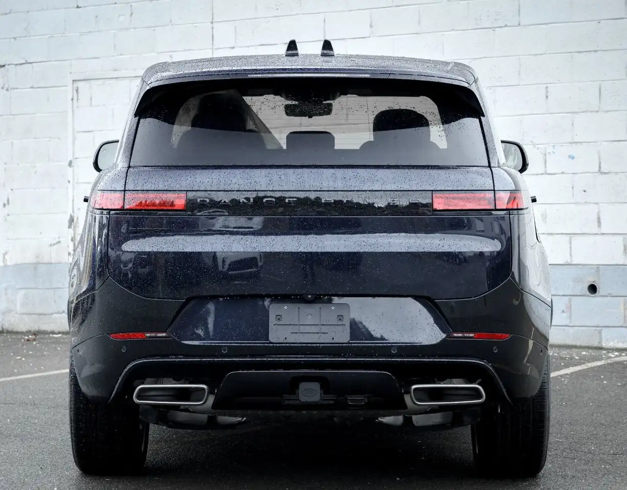 Land Rover Range Rover Sport снимка Land Rover Range Rover Sport