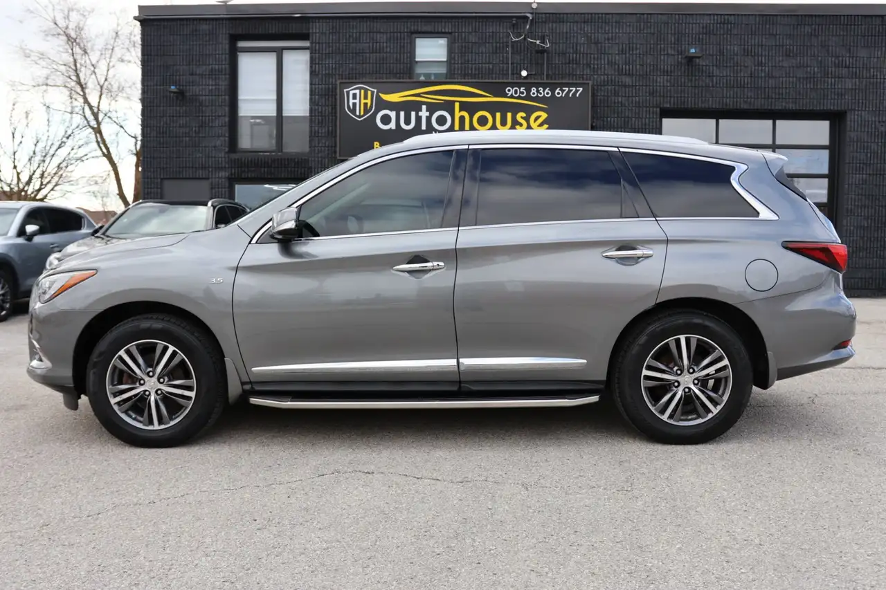 Infiniti QX60 снимка Infiniti QX60