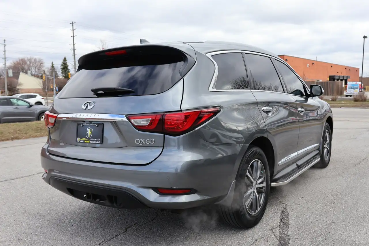 Infiniti QX60 снимка Infiniti QX60