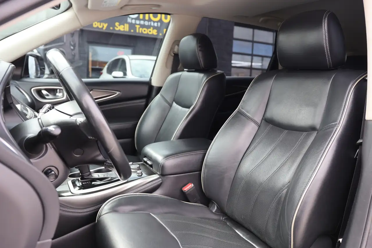 Infiniti QX60 снимка Infiniti QX60