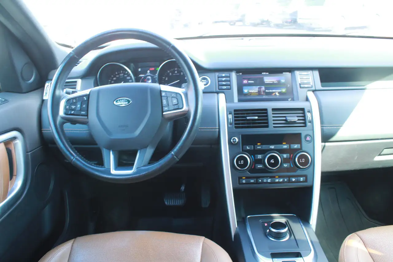 Land Rover Discovery Sport снимка Land Rover Discovery Sport