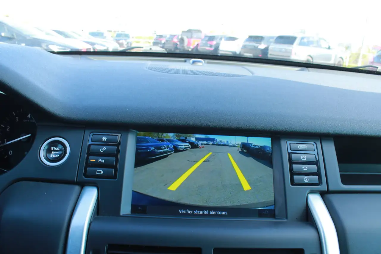 Land Rover Discovery Sport снимка Land Rover Discovery Sport