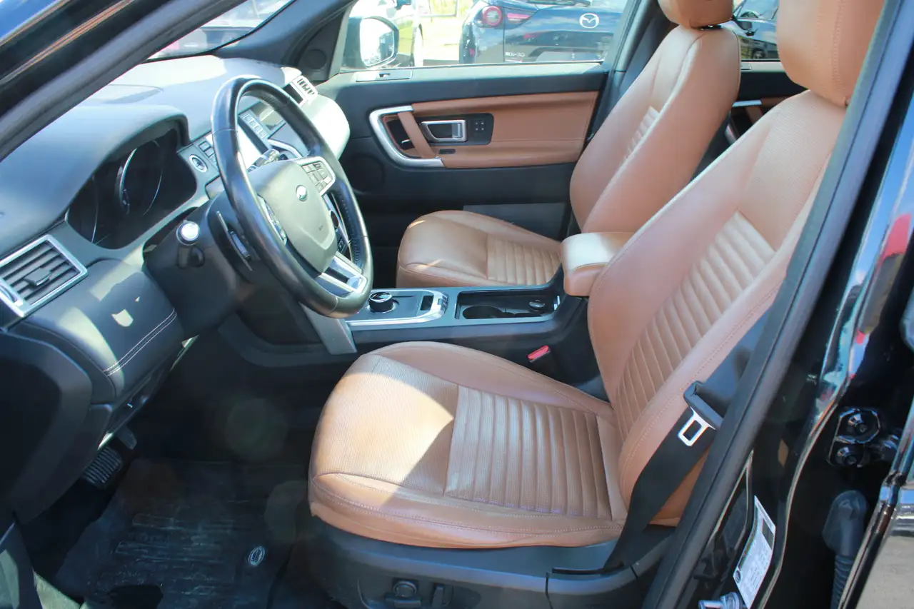 Land Rover Discovery Sport снимка Land Rover Discovery Sport