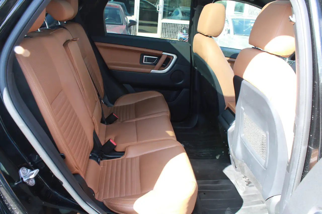 Land Rover Discovery Sport снимка Land Rover Discovery Sport