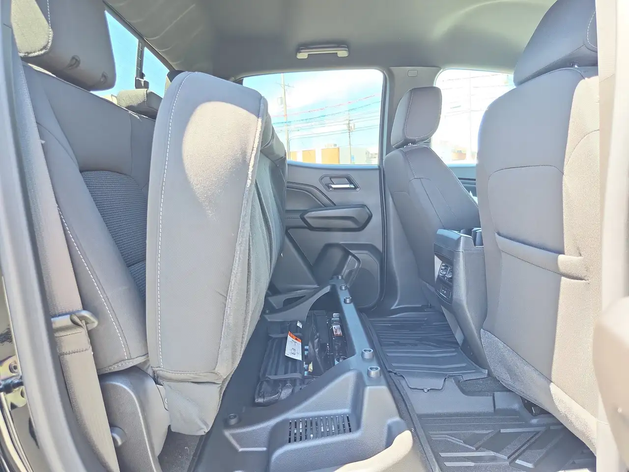 GMC Canyon photo GMC Canyon