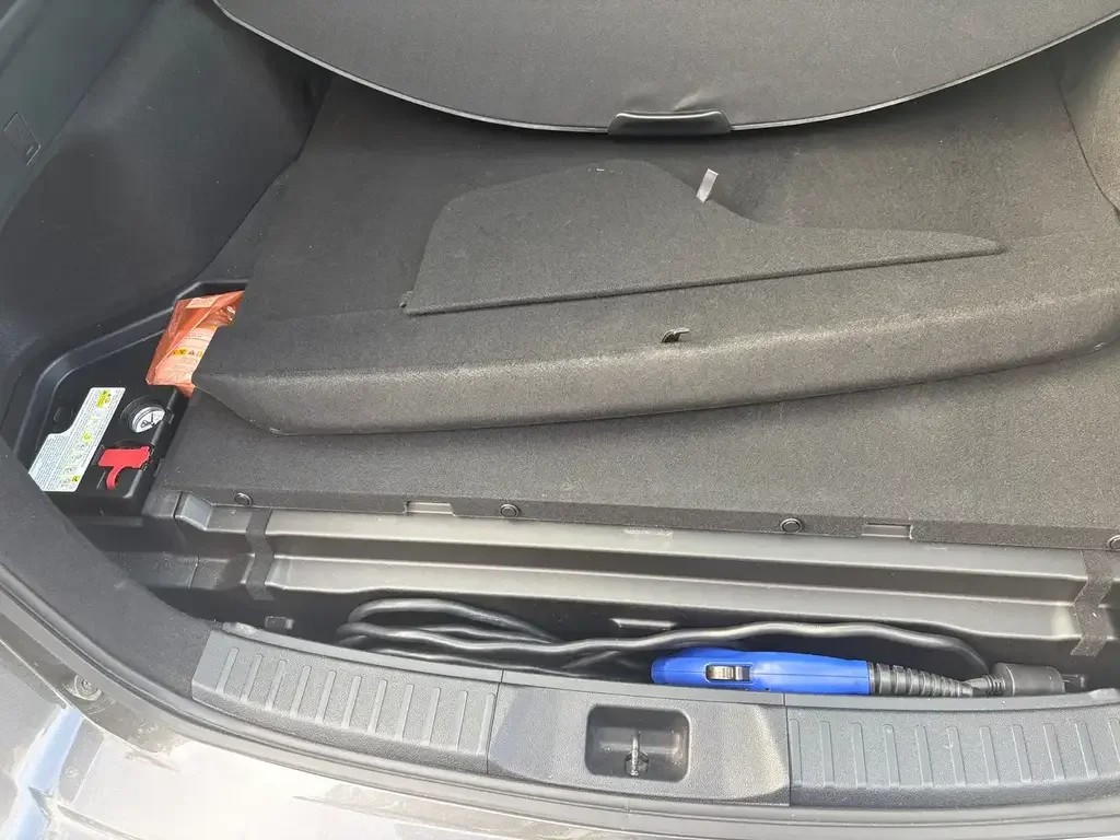 Toyota Prius Prime снимка Toyota Prius Prime