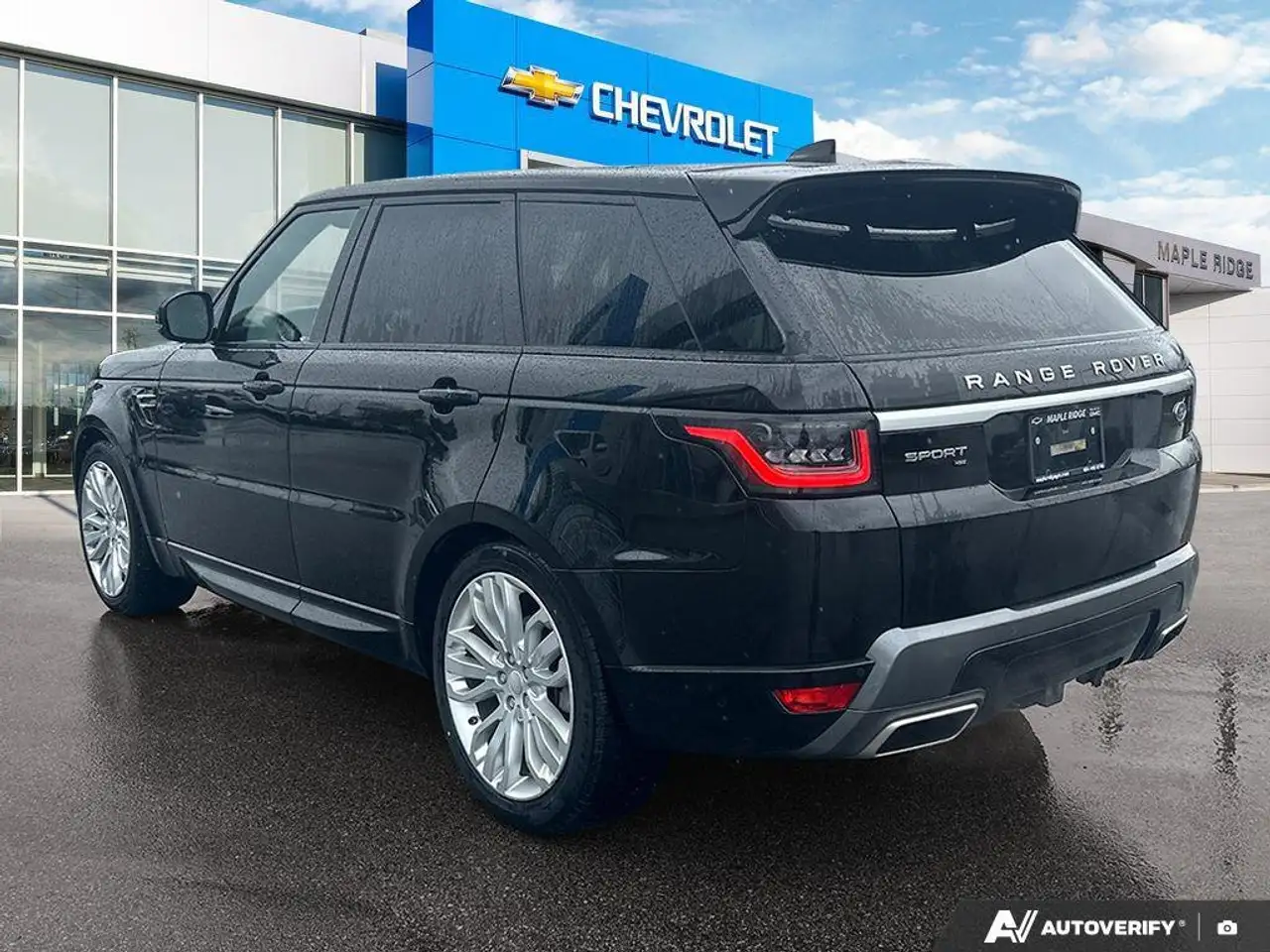 Land Rover Range Rover Sport photo Land Rover Range Rover Sport