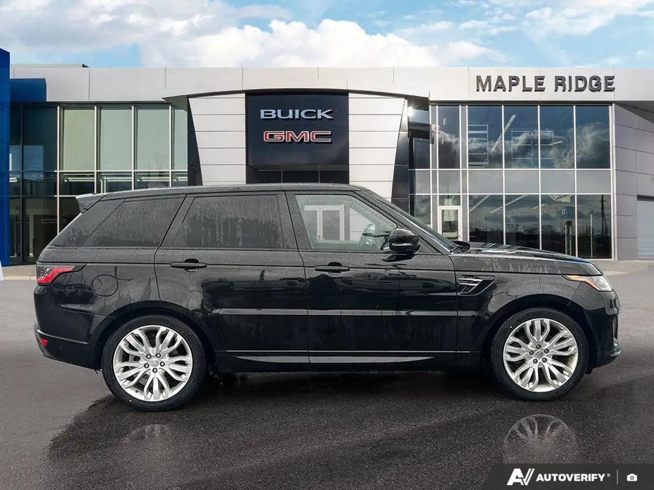 Land Rover Range Rover Sport photo Land Rover Range Rover Sport