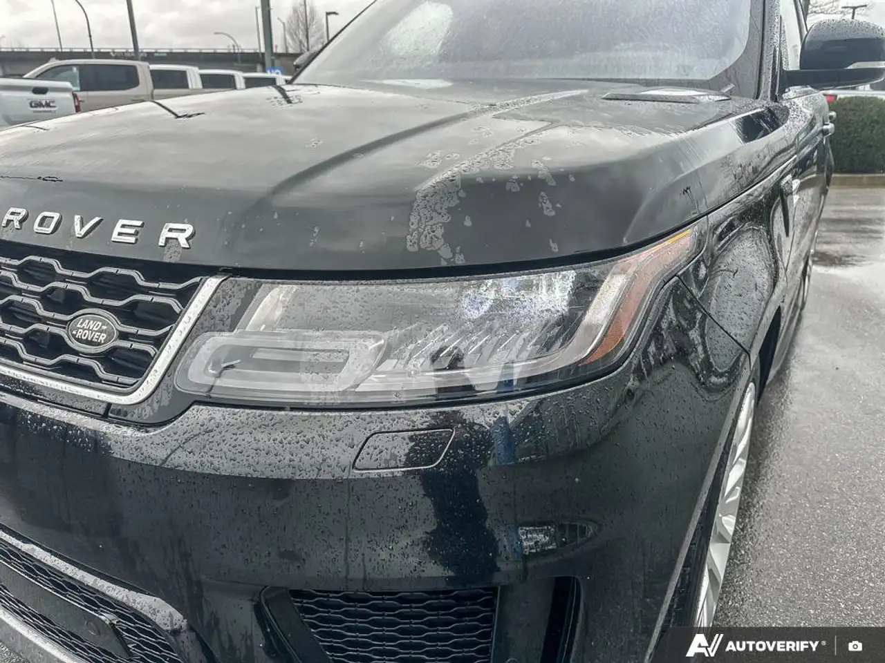 Land Rover Range Rover Sport photo Land Rover Range Rover Sport