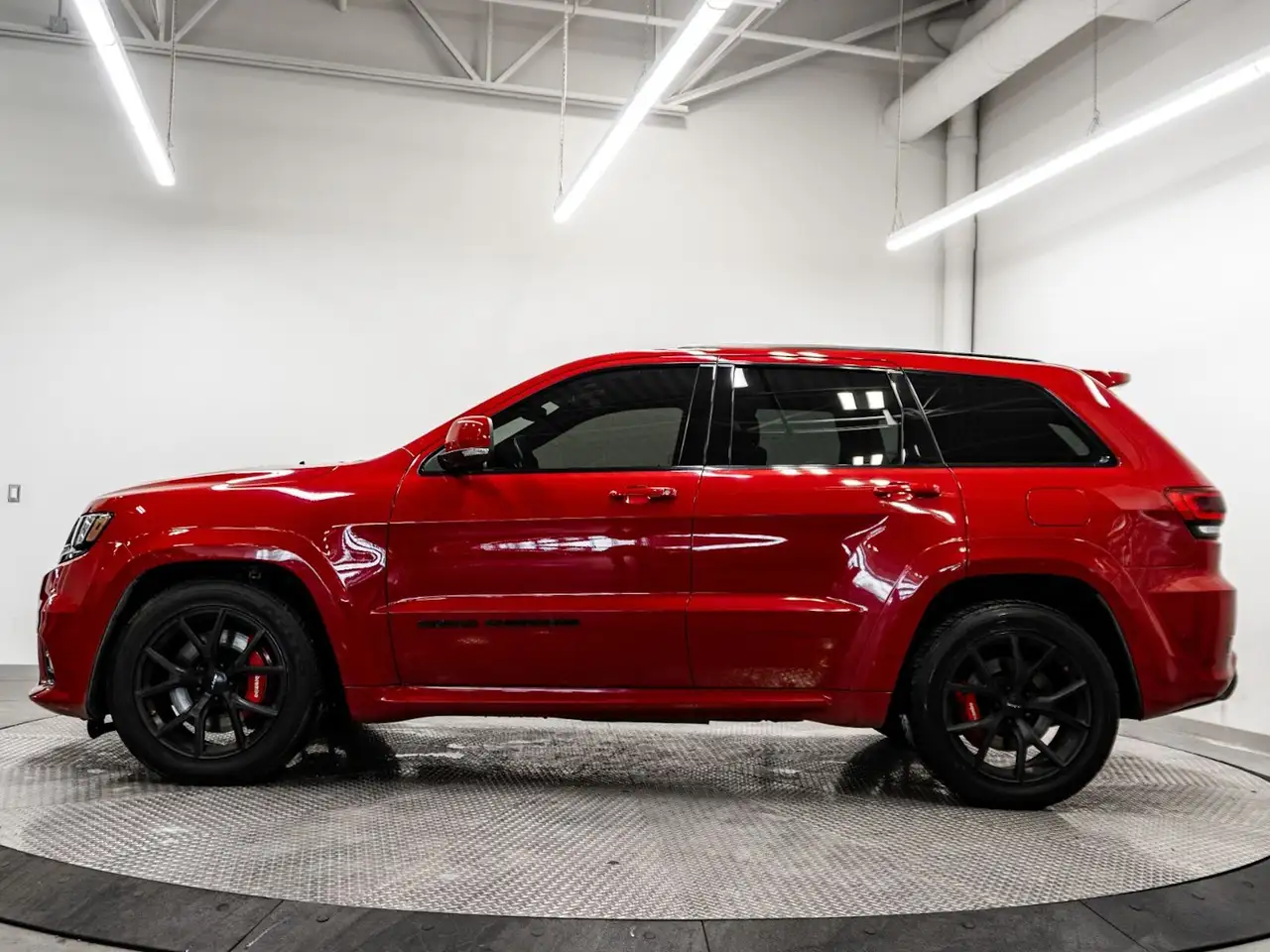 Jeep Grand Cherokee снимка Jeep Grand Cherokee