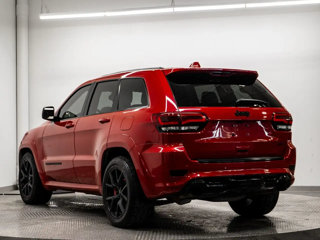 Jeep Grand Cherokee снимка Jeep Grand Cherokee
