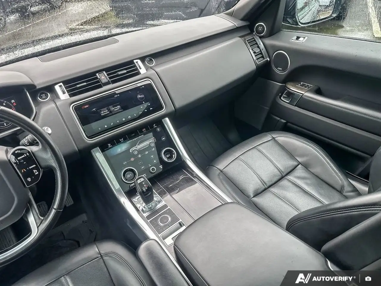 Land Rover Range Rover Sport photo Land Rover Range Rover Sport