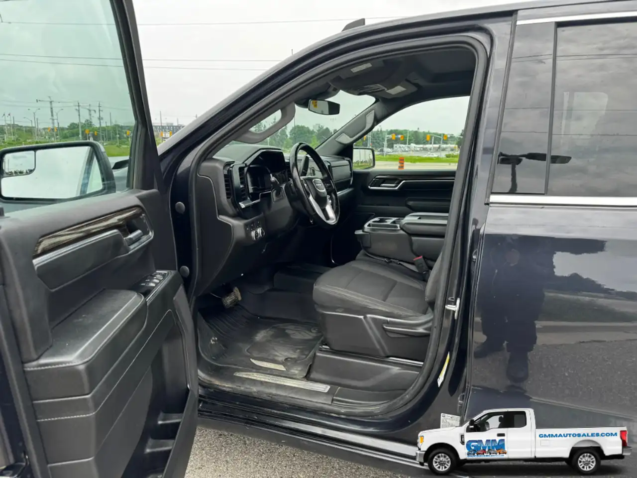 GMC Sierra 1500 снимка GMC Sierra 1500