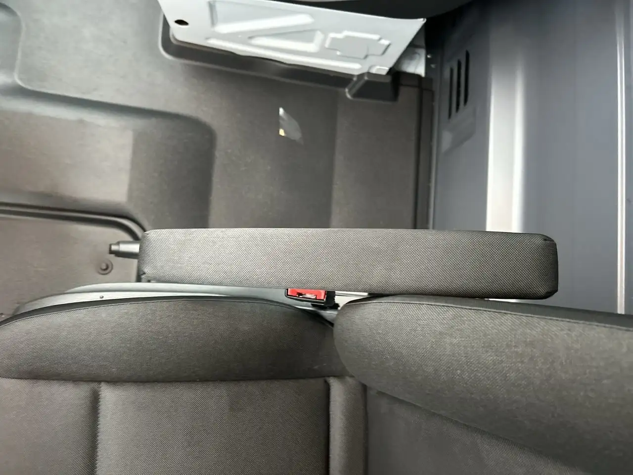 Mercedes-Benz Sprinter photo Mercedes-Benz Sprinter