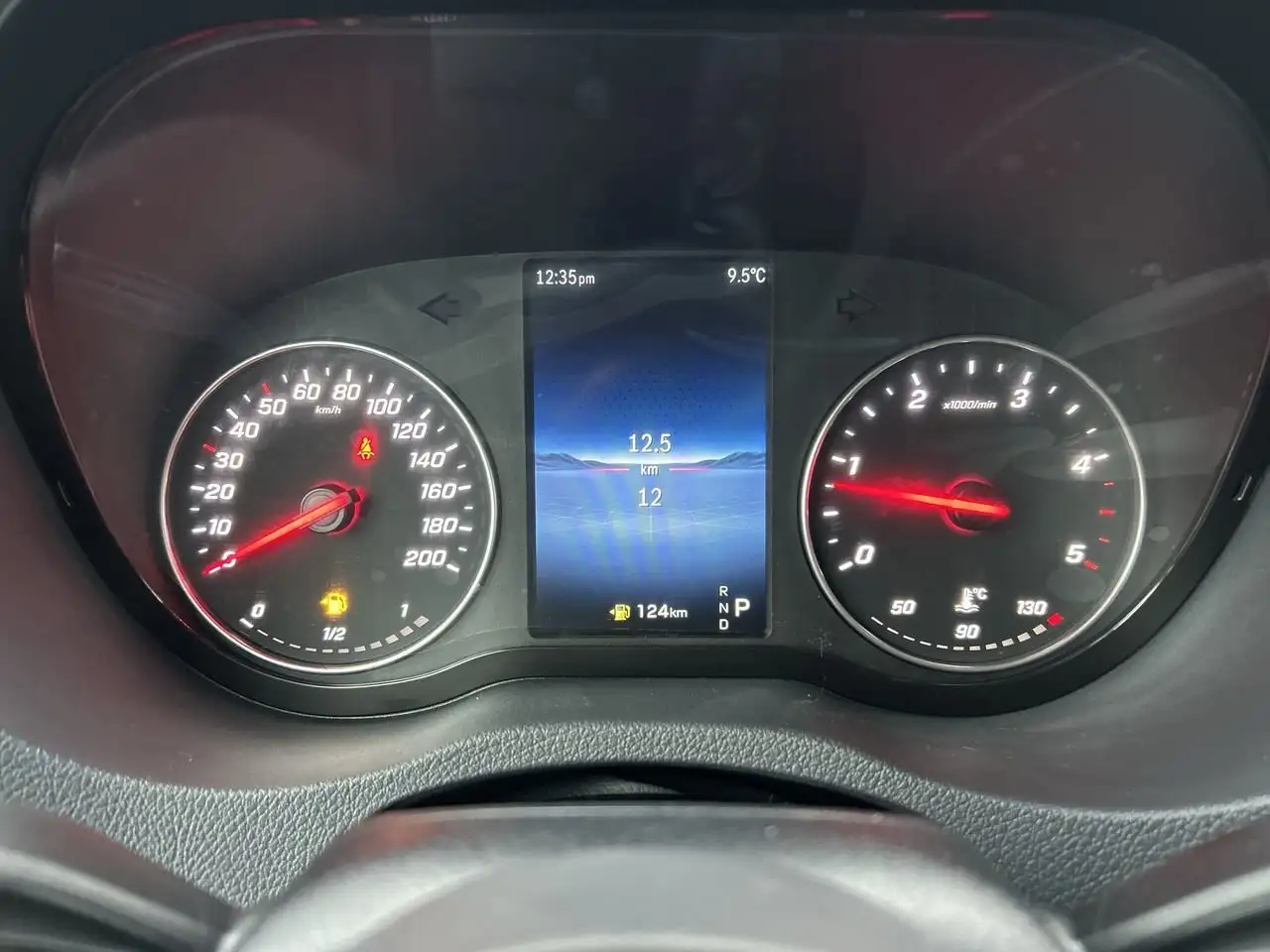Mercedes-Benz Sprinter photo Mercedes-Benz Sprinter