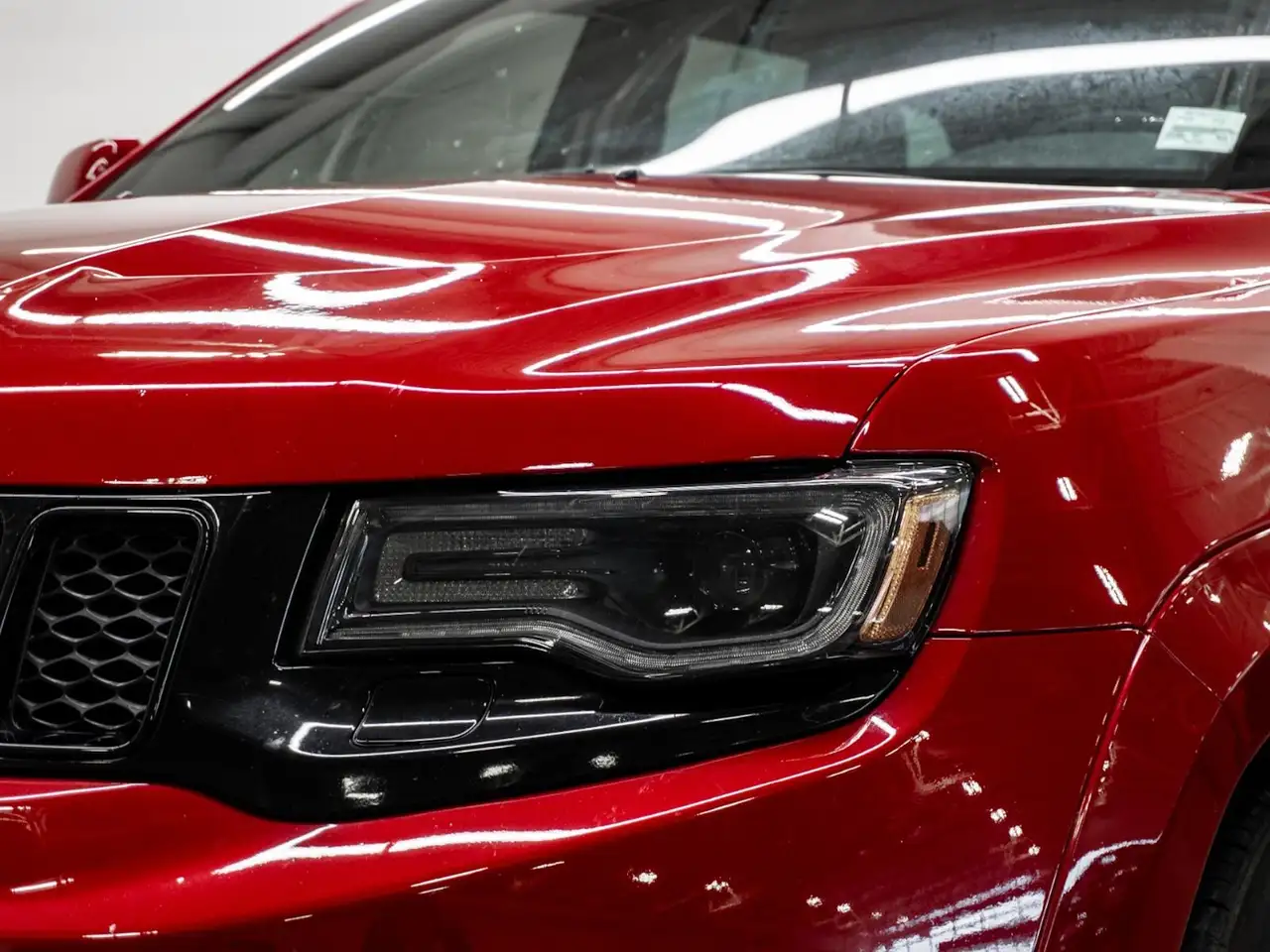Jeep Grand Cherokee снимка Jeep Grand Cherokee