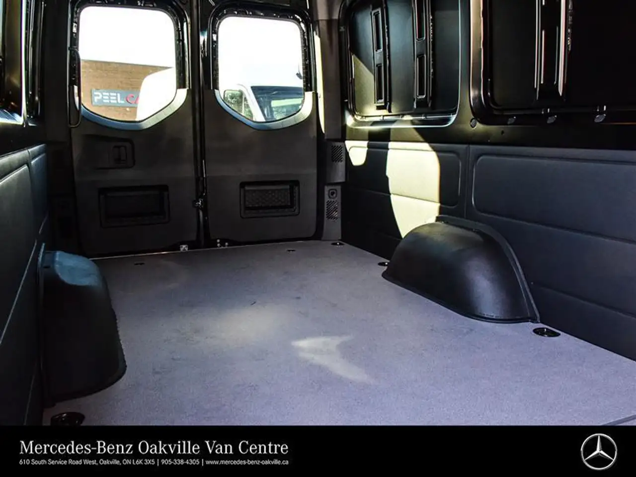 Mercedes-Benz Sprinter снимка Mercedes-Benz Sprinter