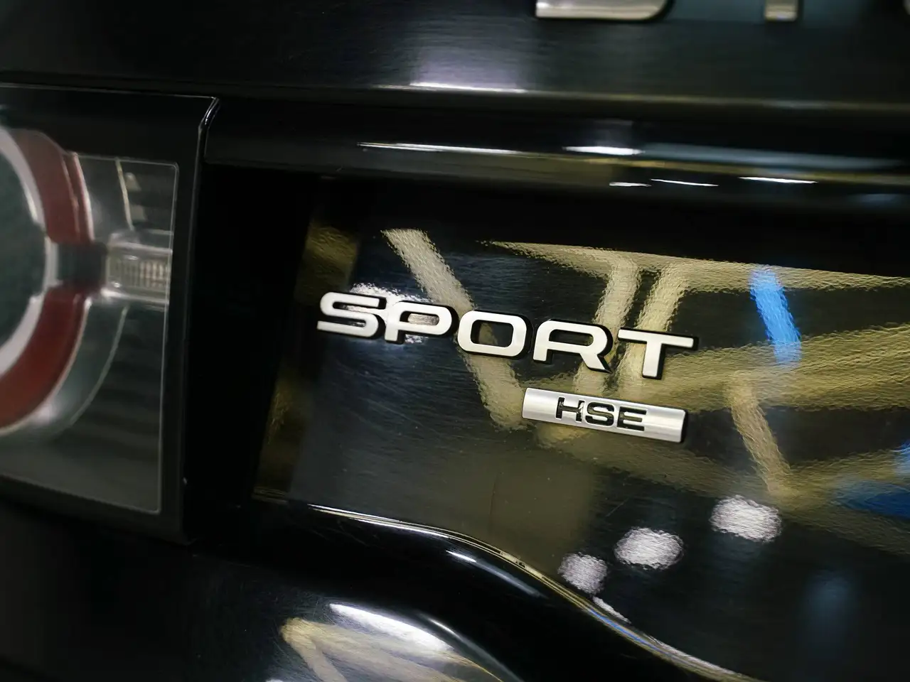 Land Rover Discovery Sport снимка Land Rover Discovery Sport